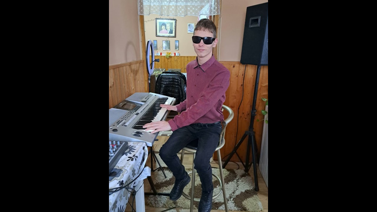 Zenész Csabi titkolni nem akarom( Sihel Ferri COVER)