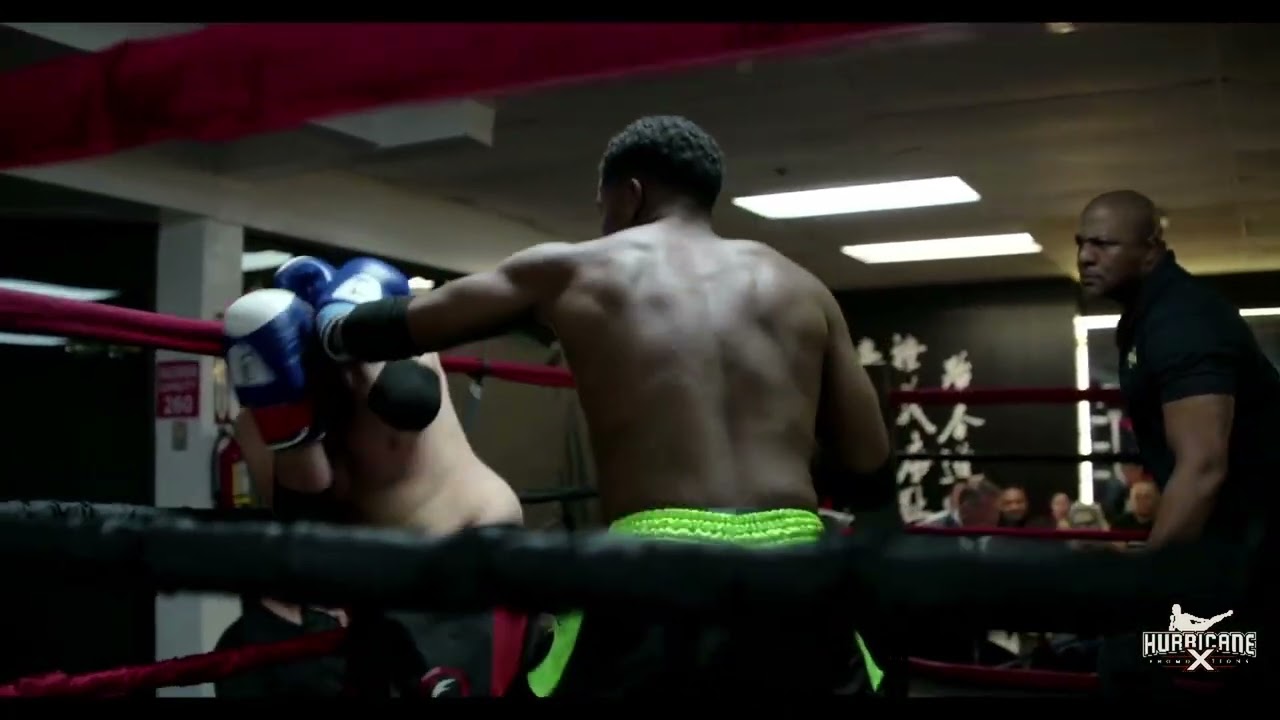Alex Ahmad put away Alexander Rodriguez in quick fashion at Hurricane X3