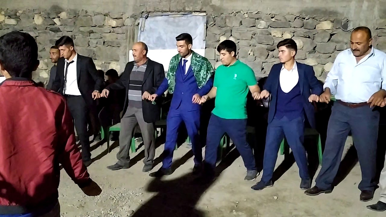 Muş taşoluk rıdvan çekil düğününden güzel bi halay