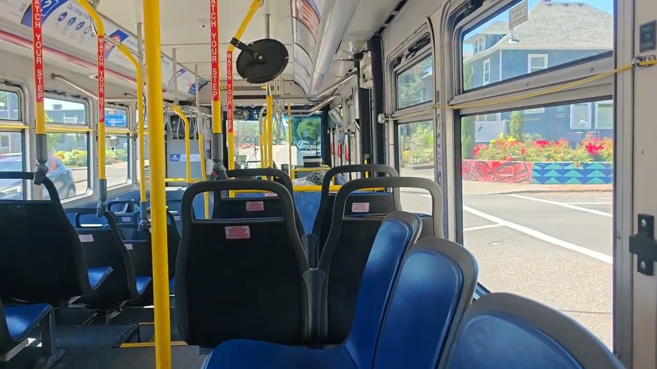 Bus Ride | Gillig Low Floor Diesel | Route 19