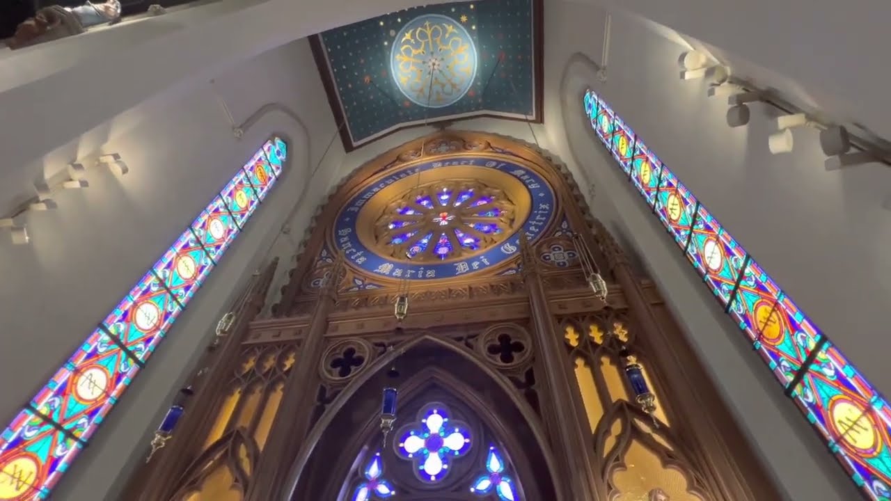 Exploring St. Michael's Cathedral Basilica (Toronto)