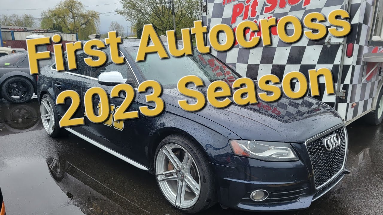 First autocross of the season - Audi S4 dominates in the wet!