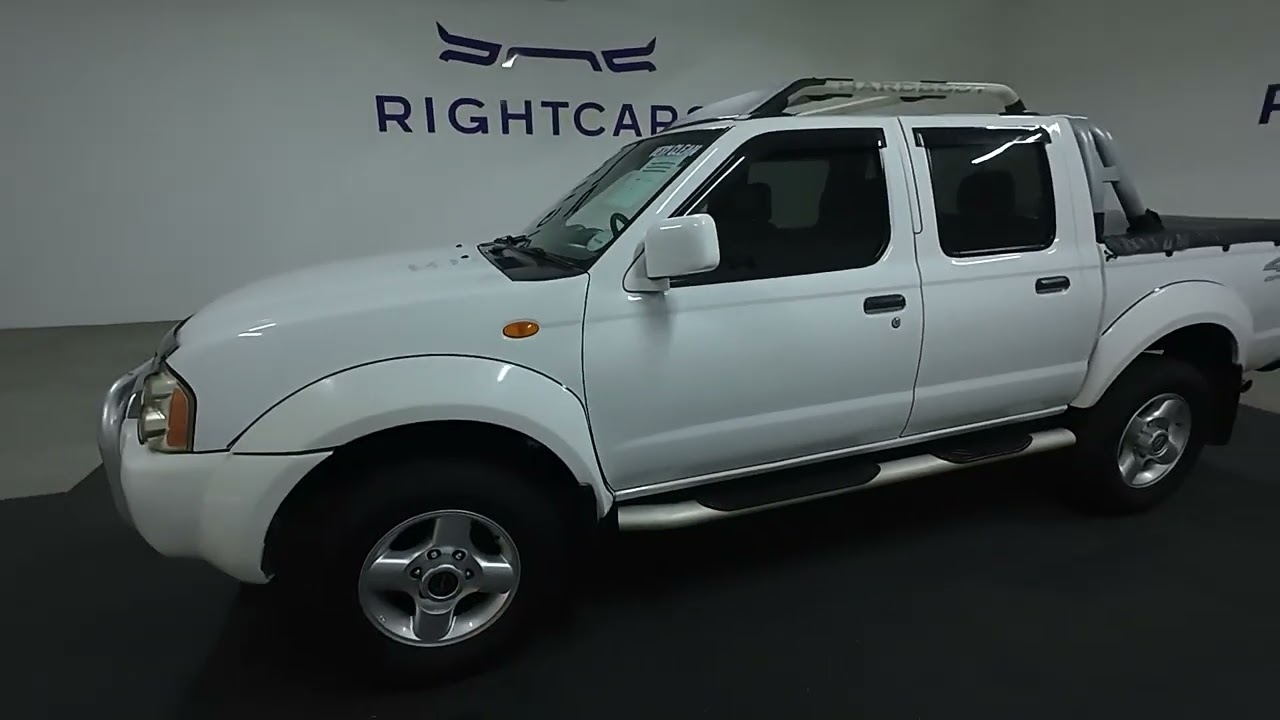 Nissan Hardbody 3.3i V6 Double Cab SEL Hi-Rider 2006 года выпуска