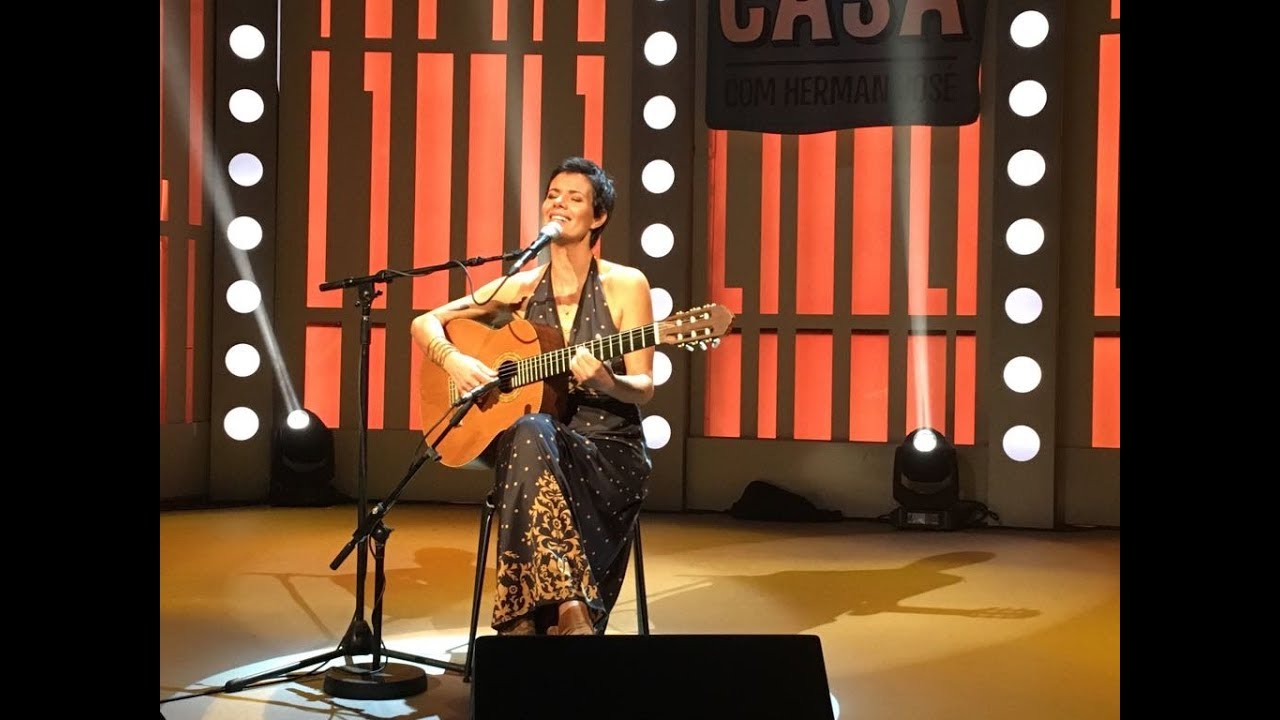 Valéria Carvalho – “Primeiro beijo” | Cá por Casa | RTP