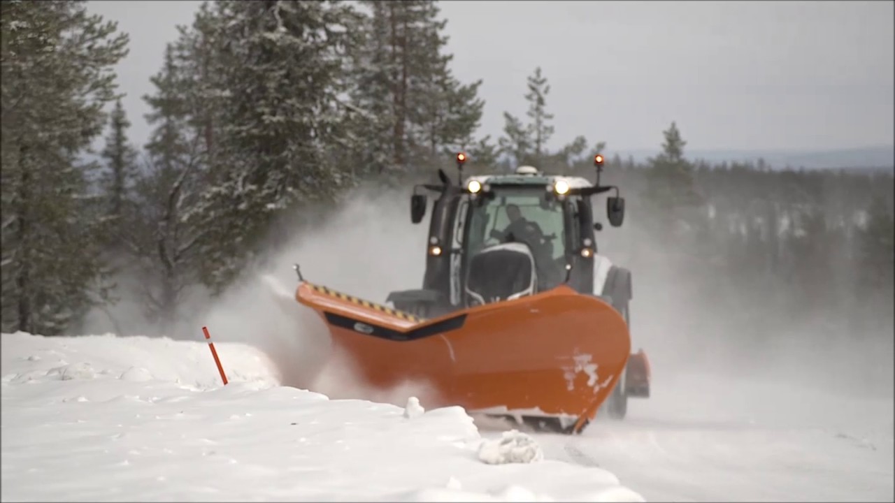 FMG; Perhosaura / Butterfly Snow Plough