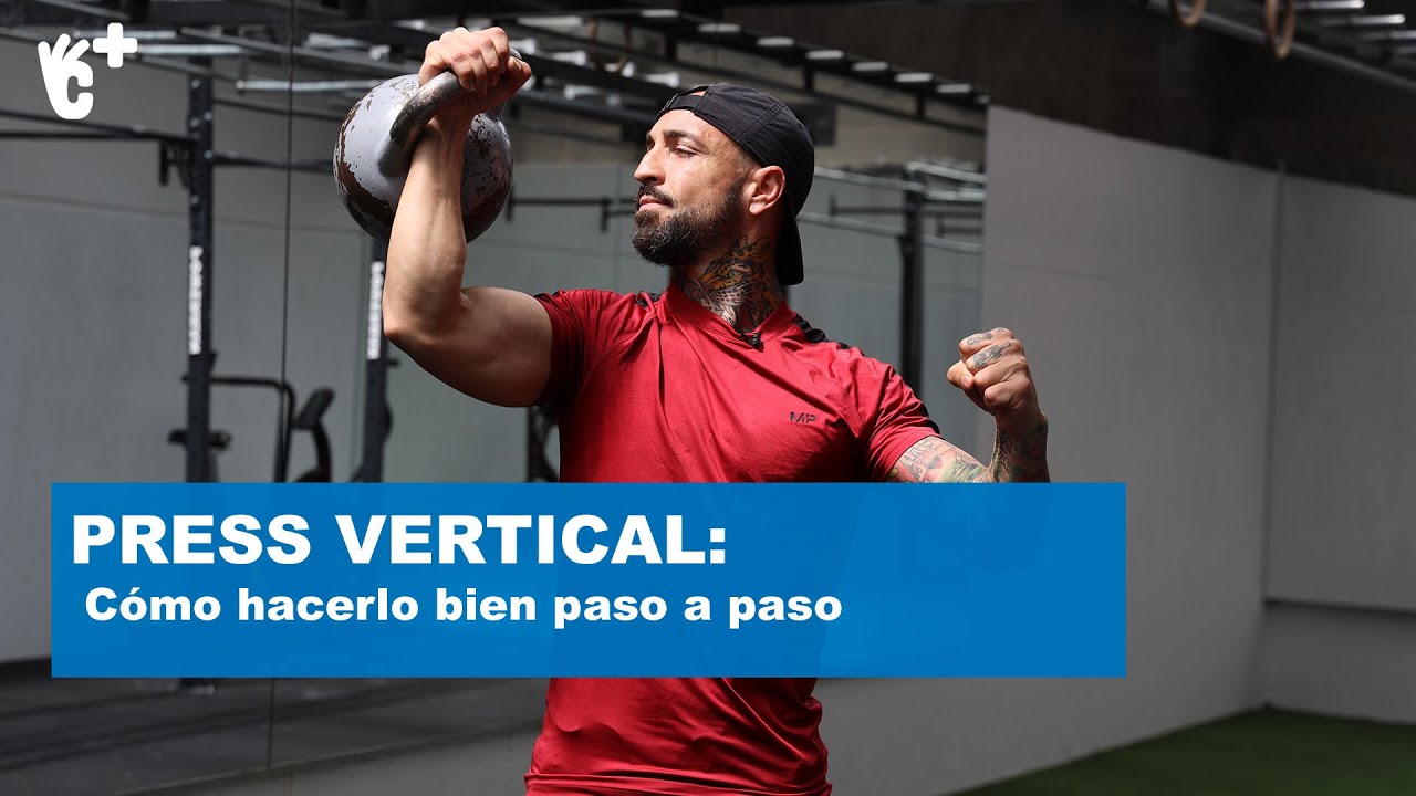 Cómo levantar el kettlebell a una mano paso a paso | CuídatePlus