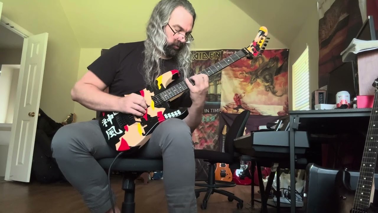 George Lynch Edwards Kamikaze has juicy tone! Blues, Lines, and Chords