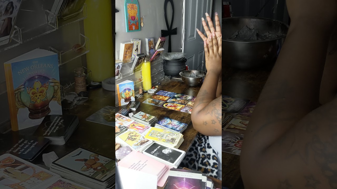 PISCES ♓ THIS IS ONE HECK IF A SPIRITUAL AWAKENING! THE WHEEL IS TURNING UN YOUR FAVOR.