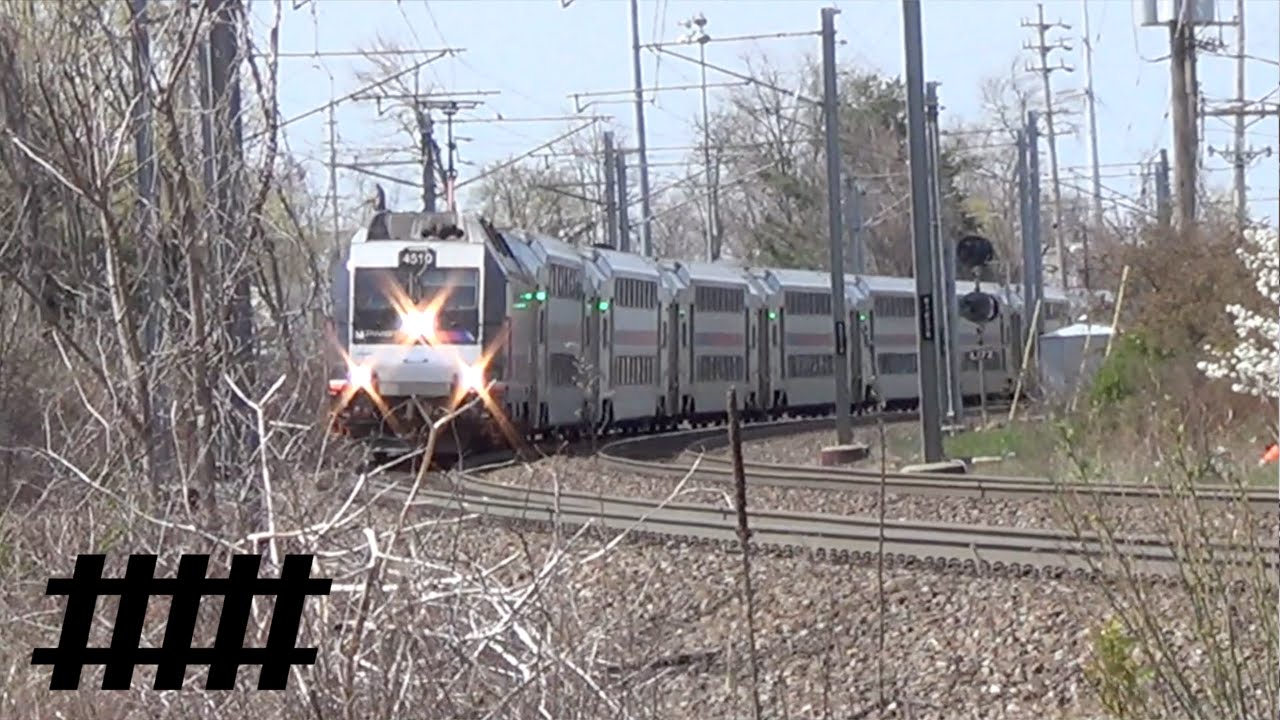 NJT ALP-46 #4652 and ALP45-DP #4510 by Super Trains