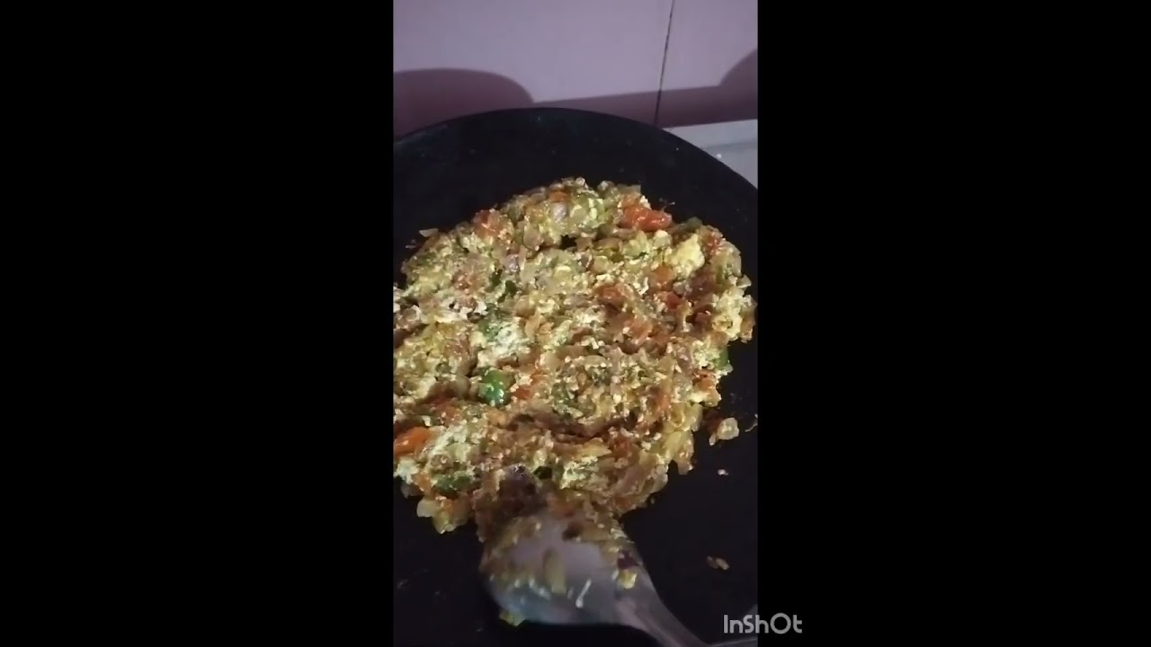 Let's make Two instant breakfast roti roll and sandwich 😋