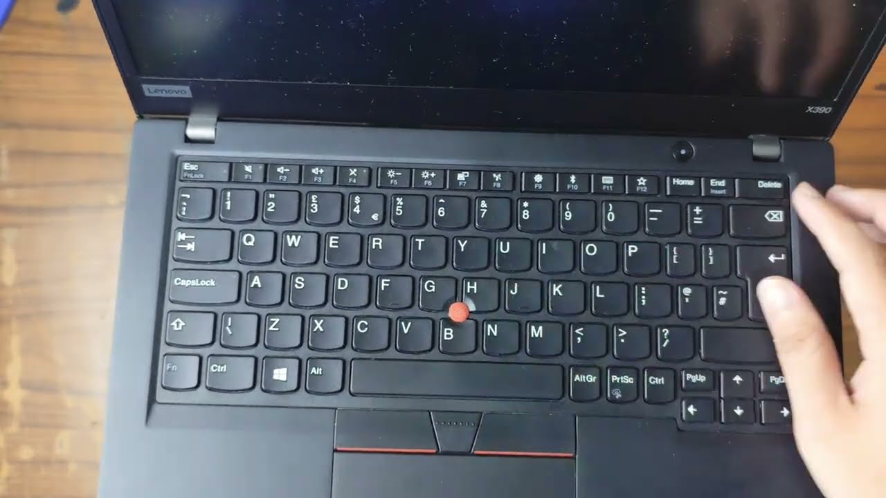 Unboxing Lenovo Thinkpad X390