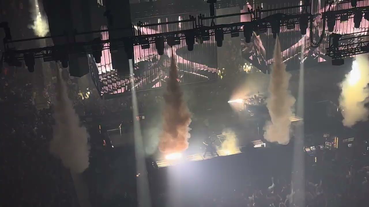 Linkin Park (Live 4k) - Papercut - Montréal - 6 Aug 2025