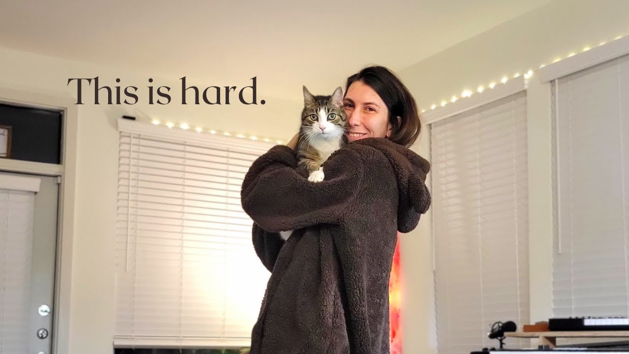 I homestead in my apartment WITHOUT LAND?! | Urban Homestead Vlog Ep. 1