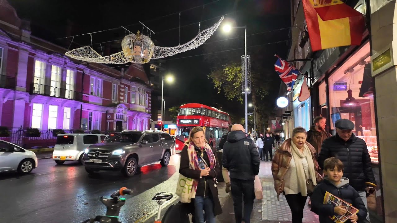 Walking London : Chelsea to Buckingham Palace during Rush Hour | November 2023