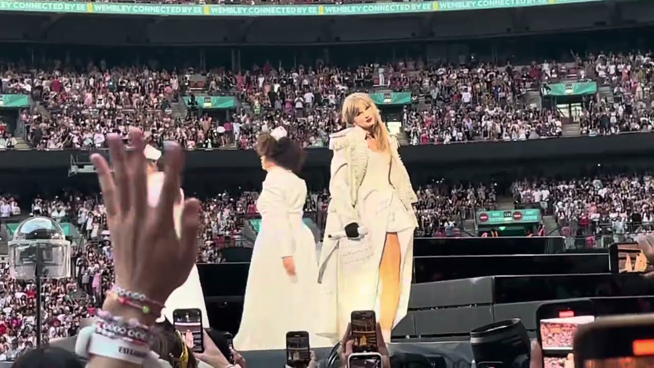 Taylor Swift Fortnite Eras Tour Live London Wembley Stadium 23rd June 2024 (Night 3) Full video