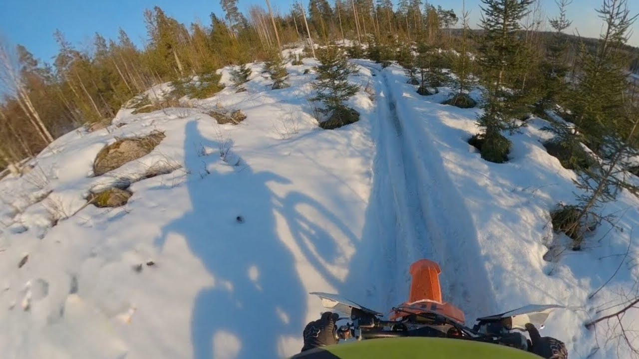 Winter Enduro 🇫🇮 | KTM 250 EXC-F Snow Trail Ride