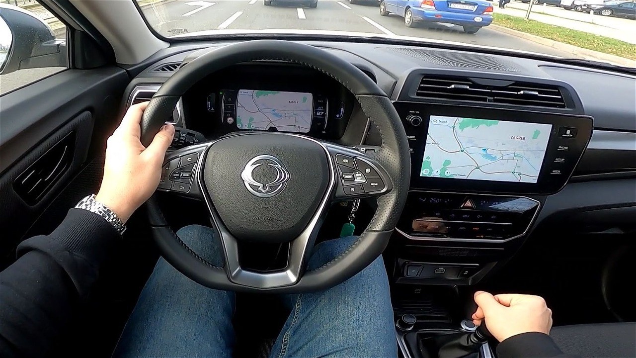 2024 KGM SsangYong TIVOLI [1.5 T-GDi, 163 HP] POV Test drive | In depth review CARiNIK