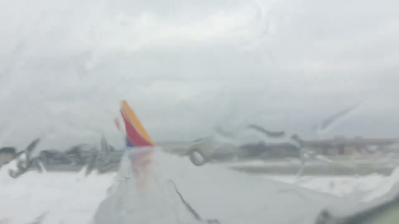 Southwest Max8 Mdw-Msp