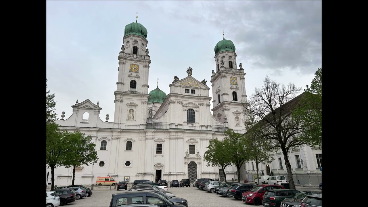Passau - Dom St  Stephan: Glocken 8 7 6 5 4 3 1 Simulation