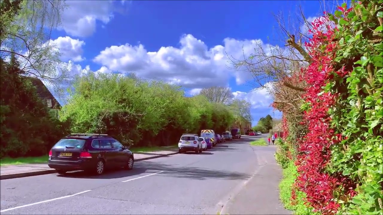 Thame Oxfordshire England - B4445 to Jane Morbey Rd