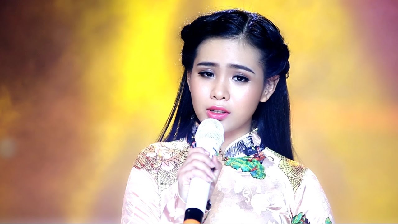 Người Mang Tâm Sự - Quỳnh Trang [MV Official]