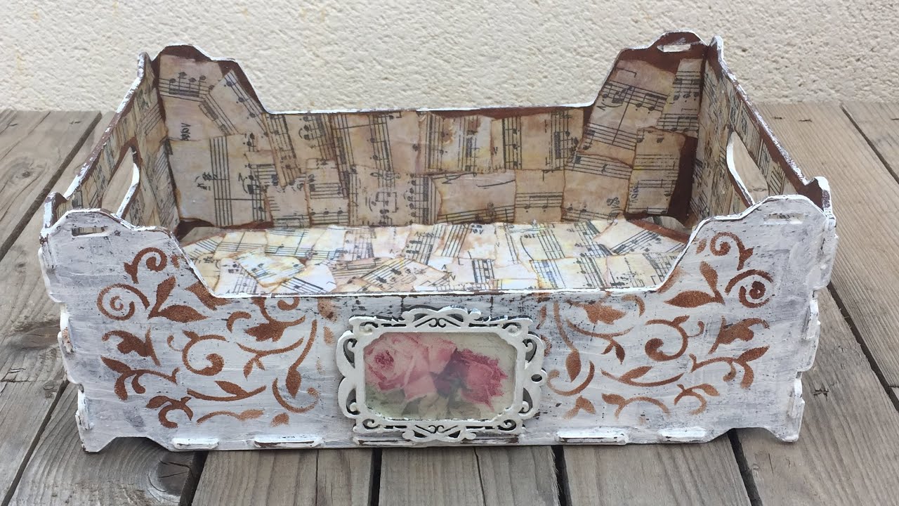 Caja de fruta reciclada con papel  - Conideade