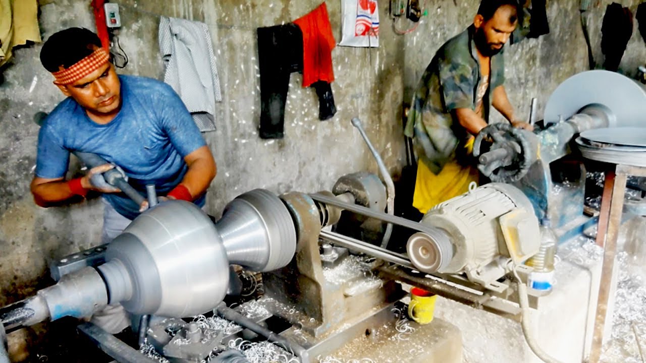 Aluminum utensil spinning workshop | Fast Extreme Big Metal Spinning Process Working Part-15