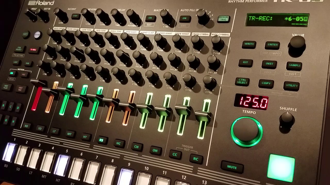 Учебное пособие Roland TR-8s: сохранение и удаление паттернов и наборов