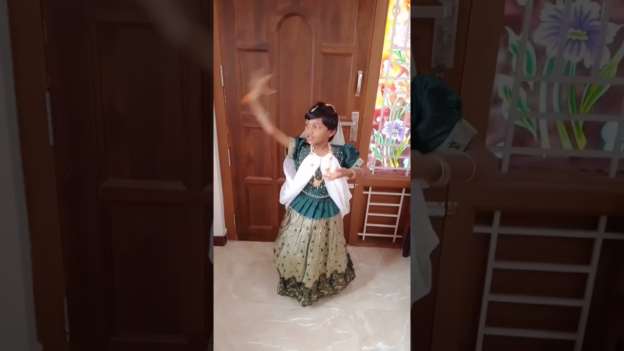 Jovi's Radhai makeup dance performance...