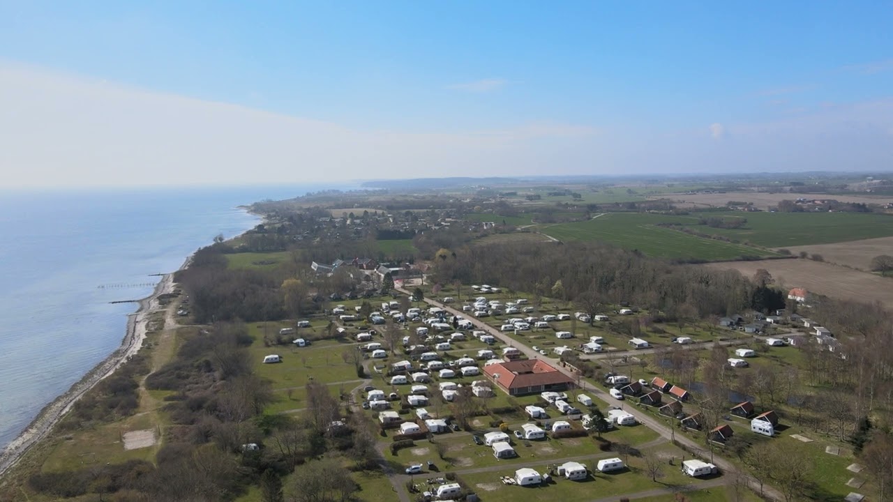 Bes&oslash;g p&aring; B&oslash;s&oslash;re strand camping @First Camp Danmark