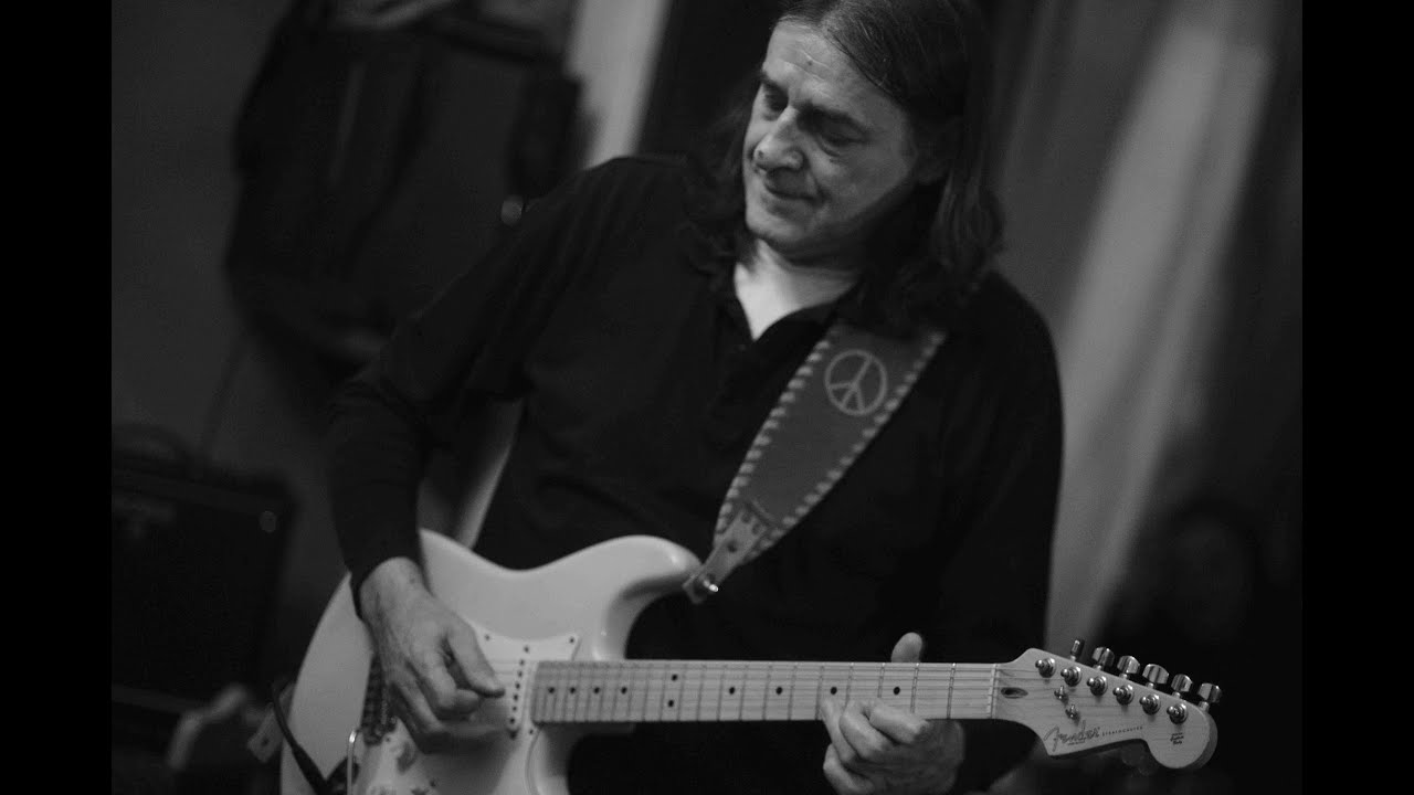 Vojvodjanski Blues Band ~ Ide voz ~