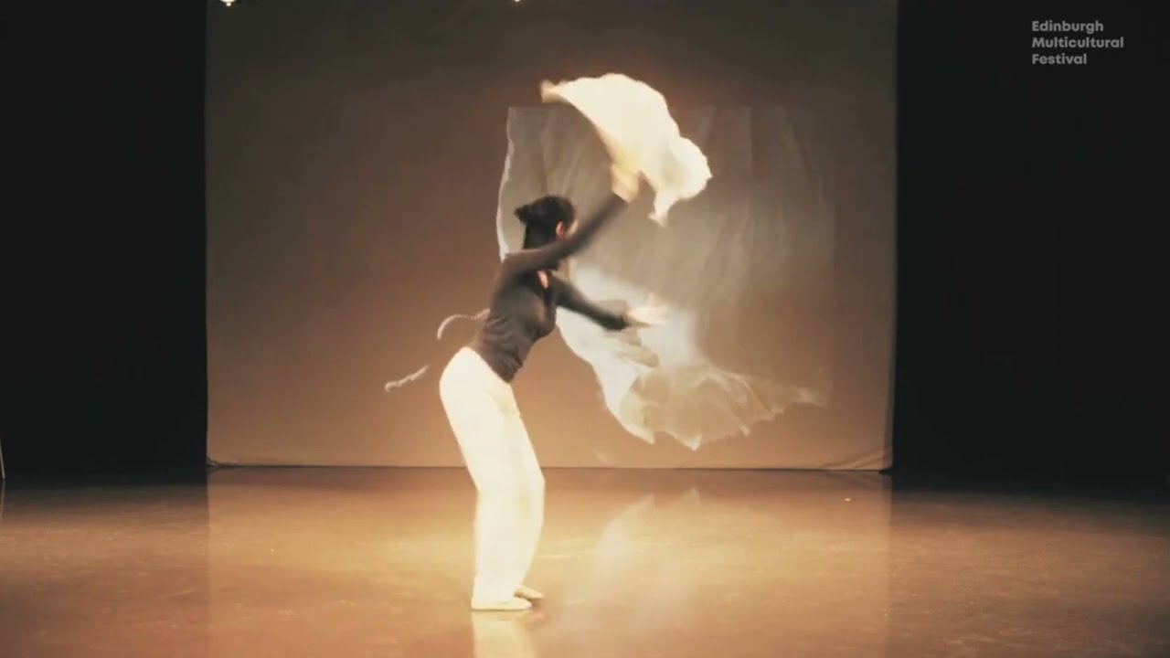 Edinburgh Chinese Community Dance Group at the 2022 Edinburgh Multicultural Festival
