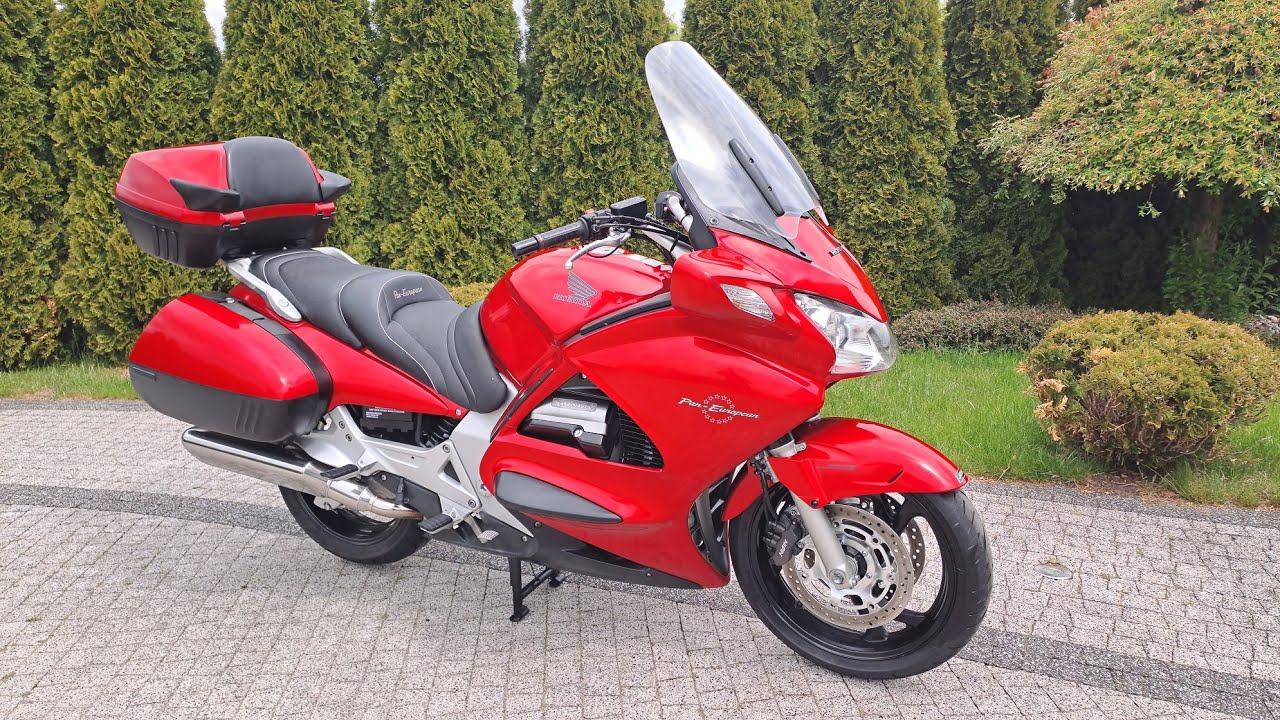 Honda st1300 Paneuropean 2003r Swietny Stan 100% fabryczny w Sylwmoto Iława tel 500134533