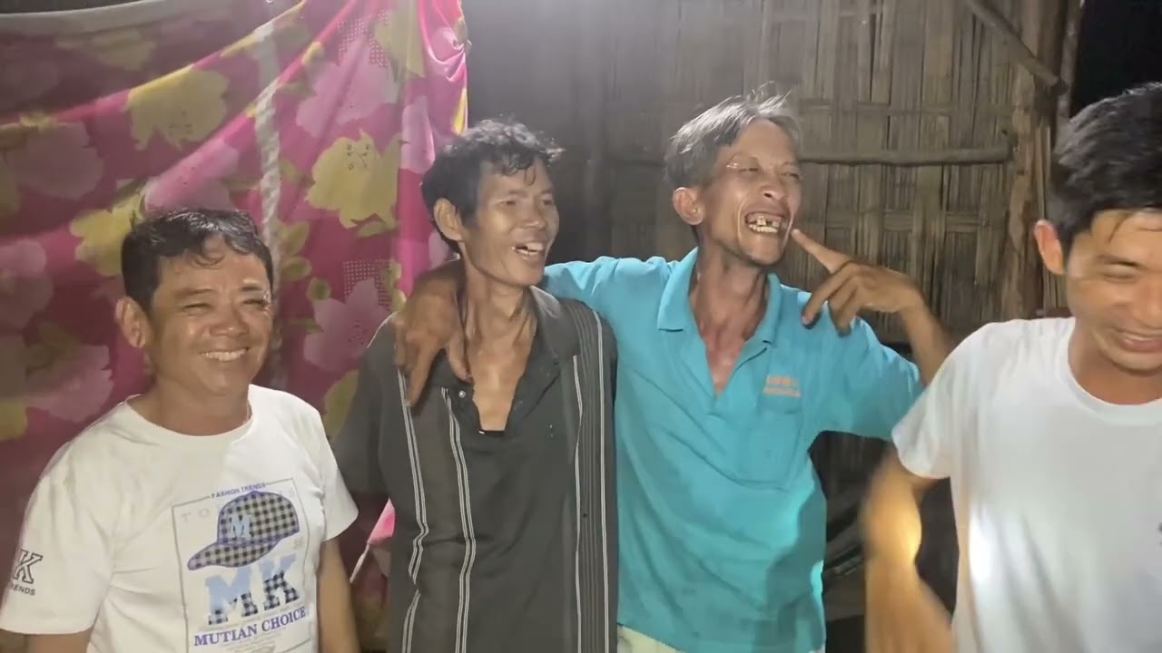 Bộ Tứ Anh Em Nhất Lé Nhì Lùn Tam Hô Tứ Sún Hội Tụ Cười Ra Nước Mắt