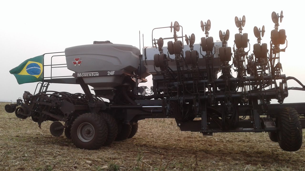 plantadeira momentum 24 linhas e massey ferguson 8732