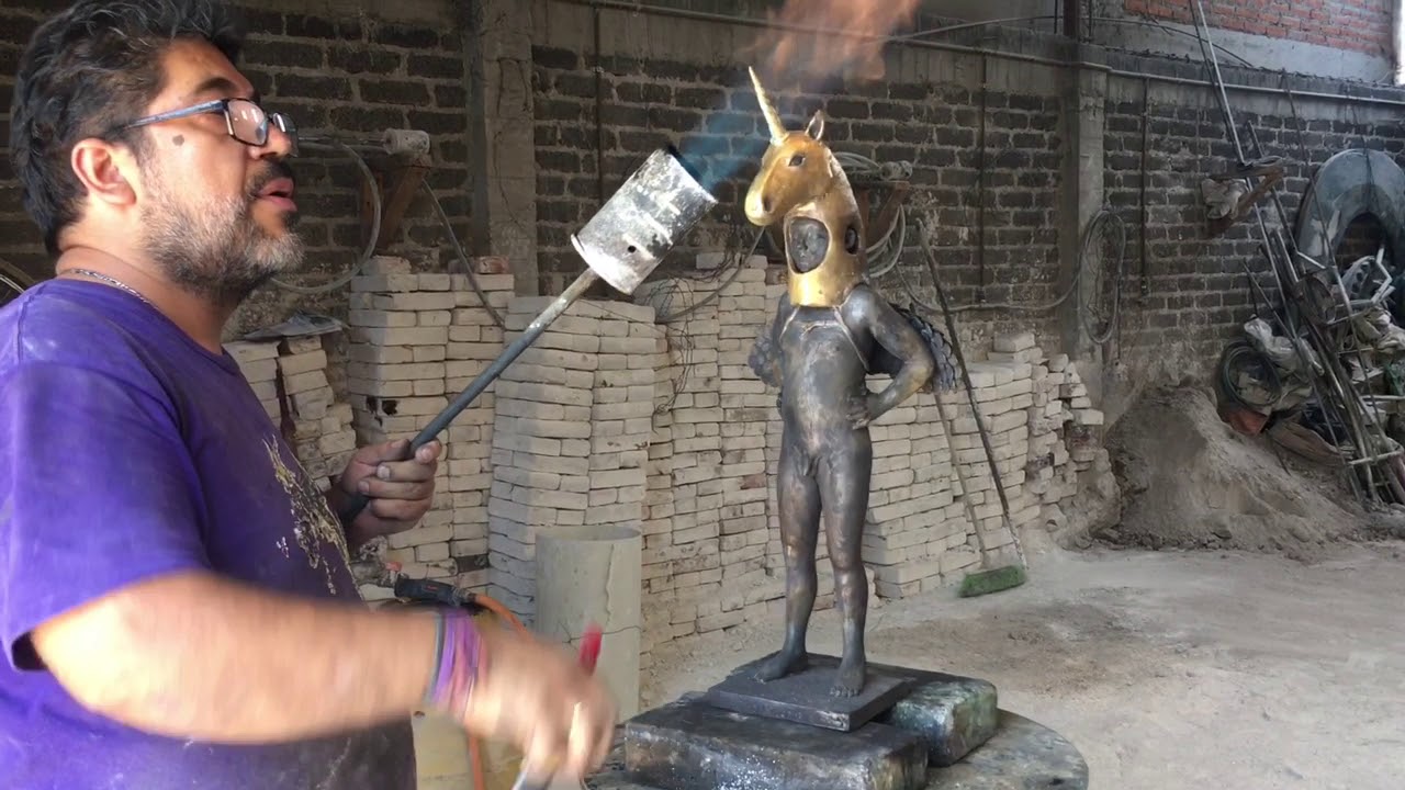Hacer una patina negra para escultura en bronce - clase gratuita