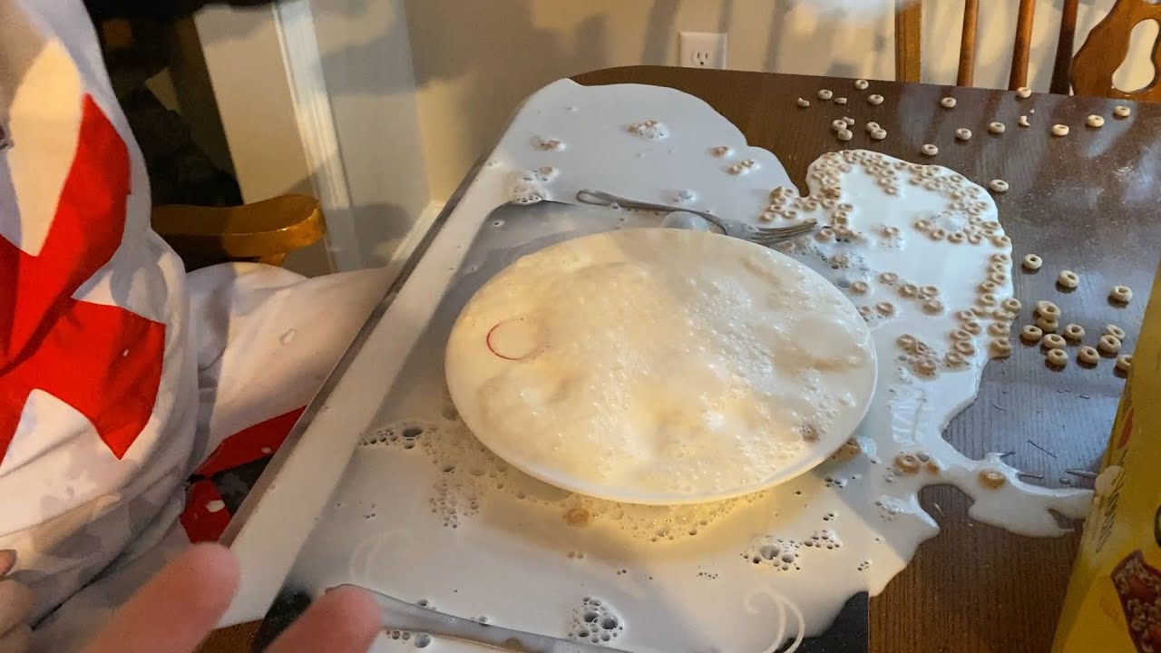 Сынок, я принес молоко.