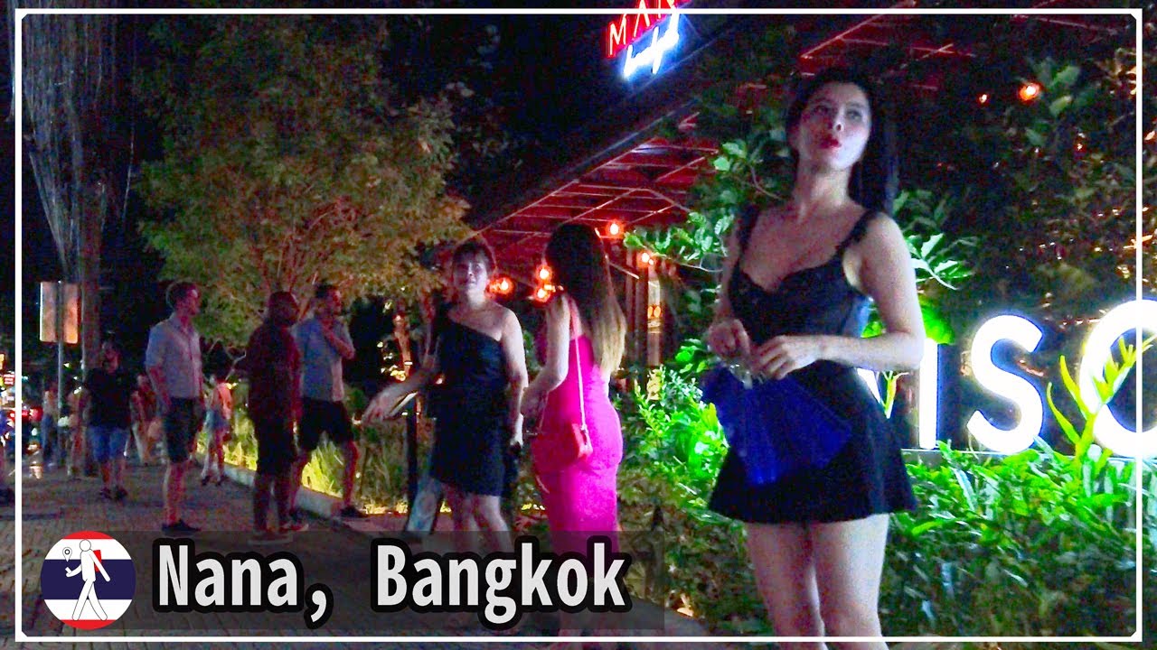 First Sunday in August, stroll around Nana Plaza