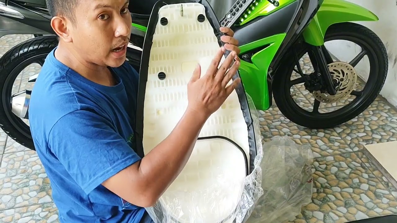 REVIEW DAN TUTORIAL GANTI JOK ORI BARU REVO ABSOLUTE GEN 2 KWW 2013 HIJAU ❗❗📢