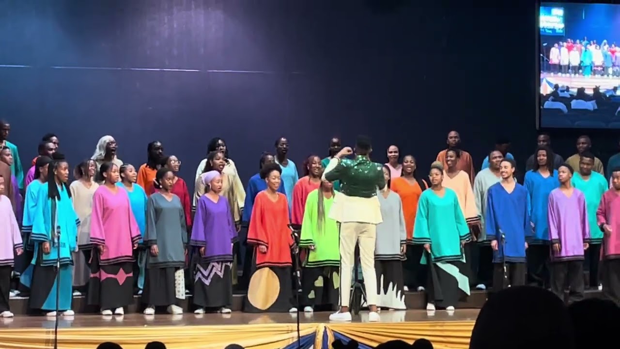 Master the tempest is raging: Young Wits choir