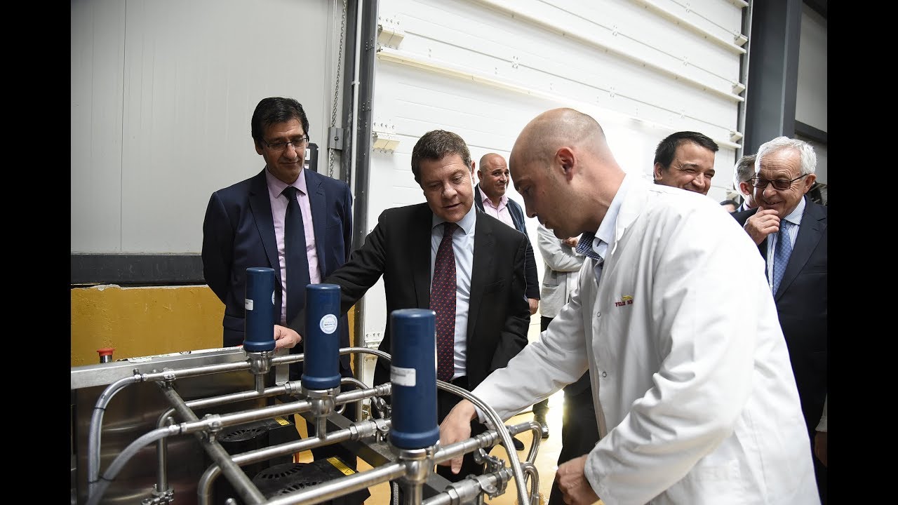 Visita a la ampliación de las Bodegas Félix Solís