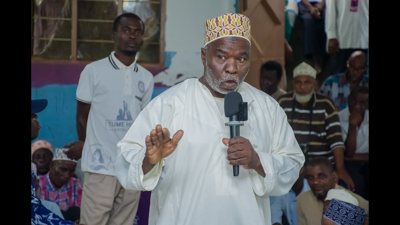 @vugaonlinetv: HIVI NDIVYO UCHAGUZI ULIVO PORWA NA KUIBIWA MZEE ASIMULIA MBELE YA Mhe #OTHMAN MASOUD