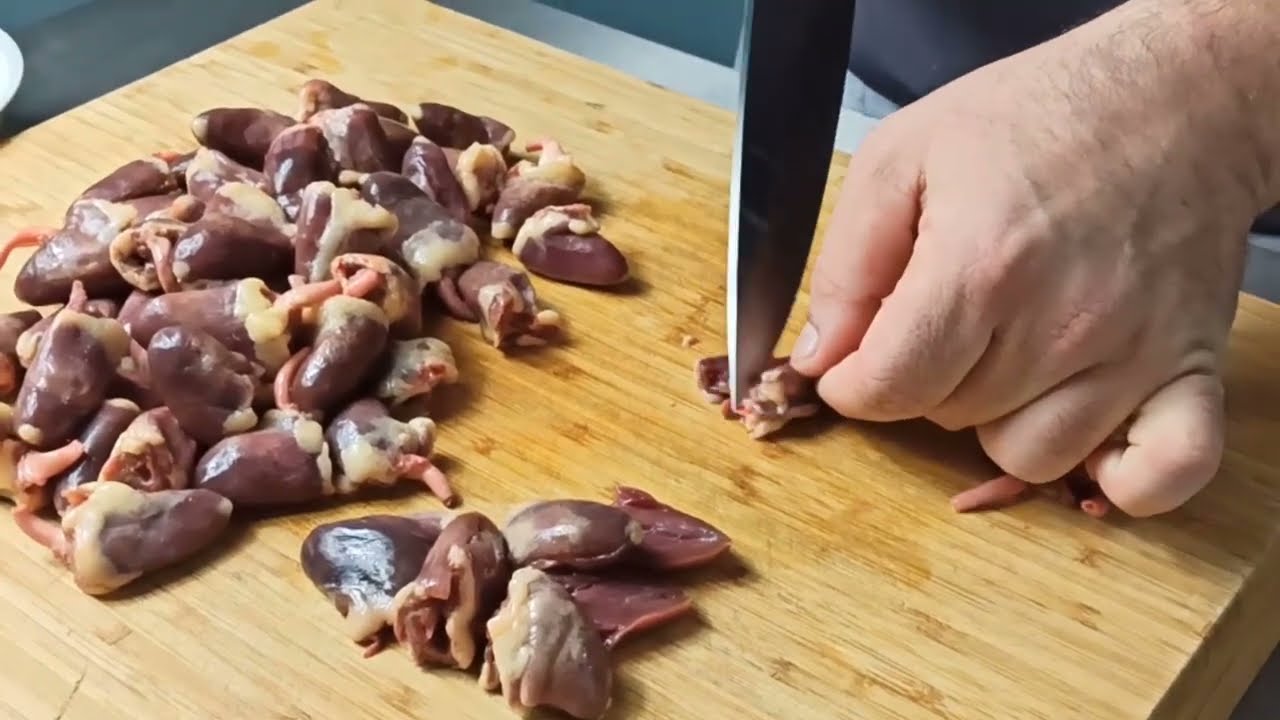MANGALDA ŞİŞ KEBAB NASIL YAPILIR - TAVUK YÜREK ŞİŞ KEBABI HAZIRLANIŞI - KES PİŞİR YE MANGAL