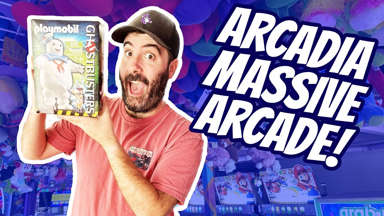 Gatlinburg's Huge Arcadia Arcade Under The Space Needle!