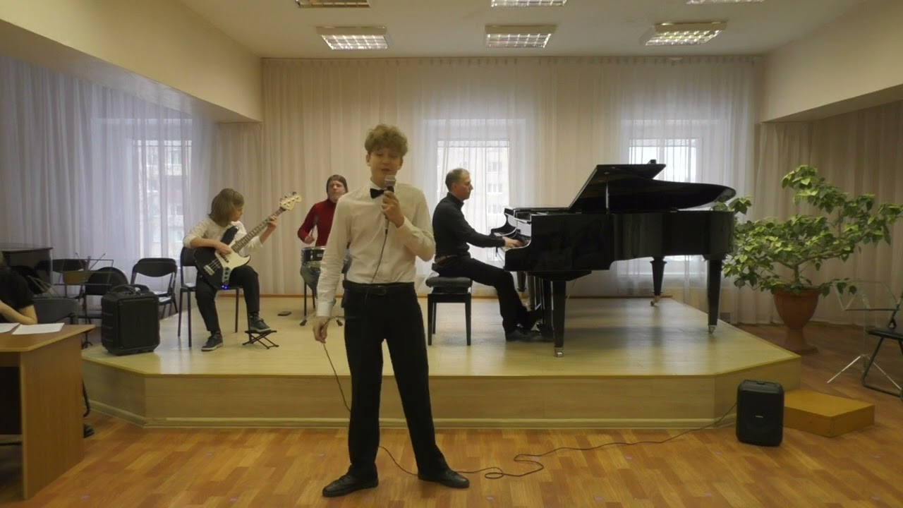 Буслович Ярослав и ансамбль с преподавателями 