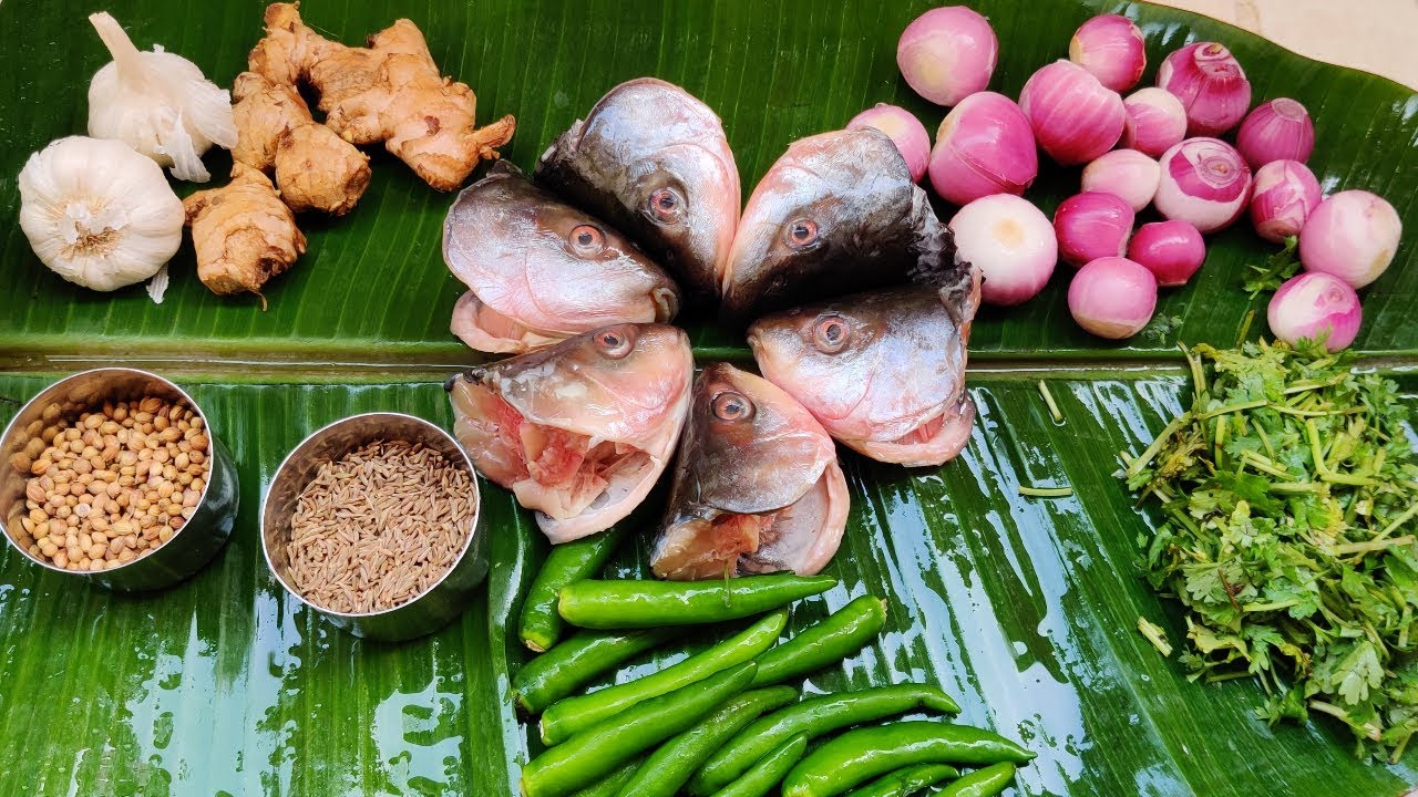 Tasty Fish Head Soup Recipe | Cooking 17 Fish Heads For Dinner | How To Make Fish Soup Village Style