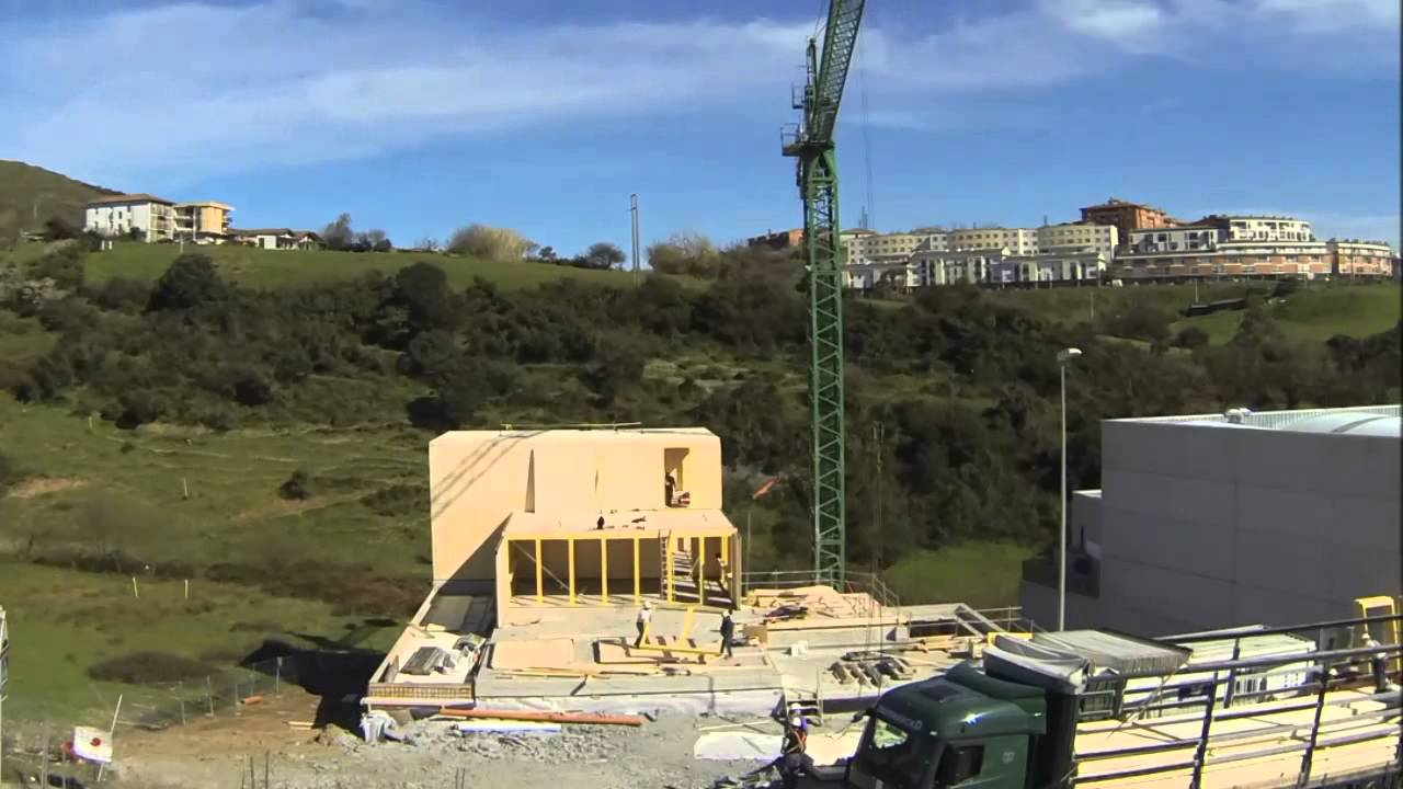 Construcci&oacute;n en madera - CLT, panel contralaminado