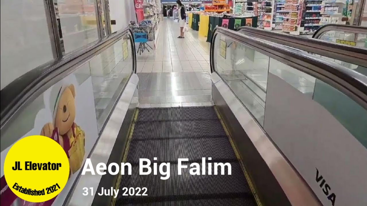 2 Hitachi Travelators at AEON BiG-Falim, Ipoh, Perak.