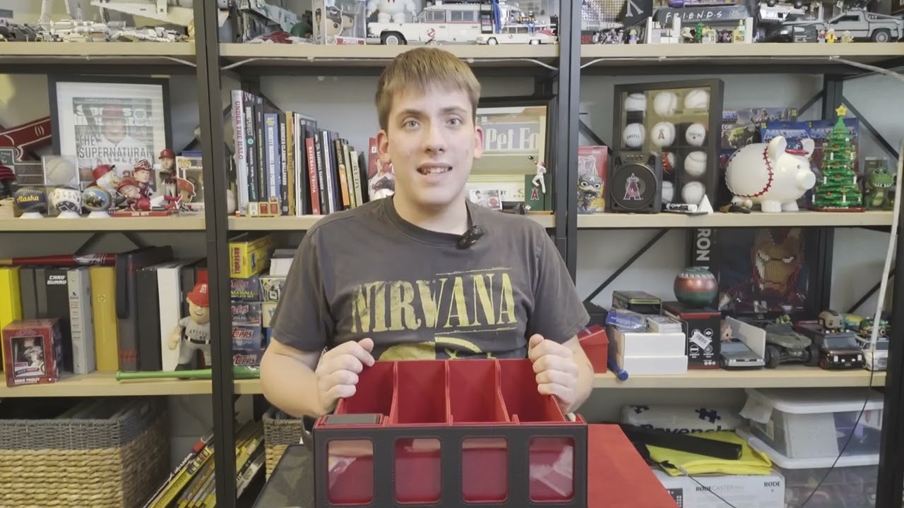 Reviewing a New Card Carrier!!!