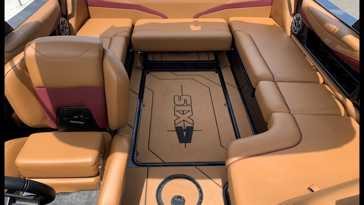 2020 Axis T22 Interior View Hull ID: AWRE6387C020